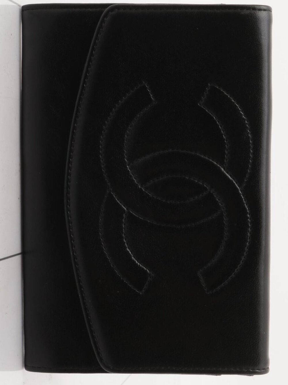 Chanel Wallet - Picture 1 of 1